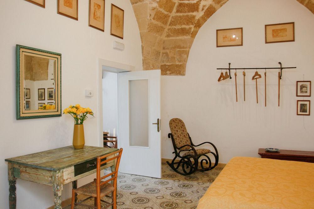 Sacre Bleu Apartments Lecce Eksteriør bilde