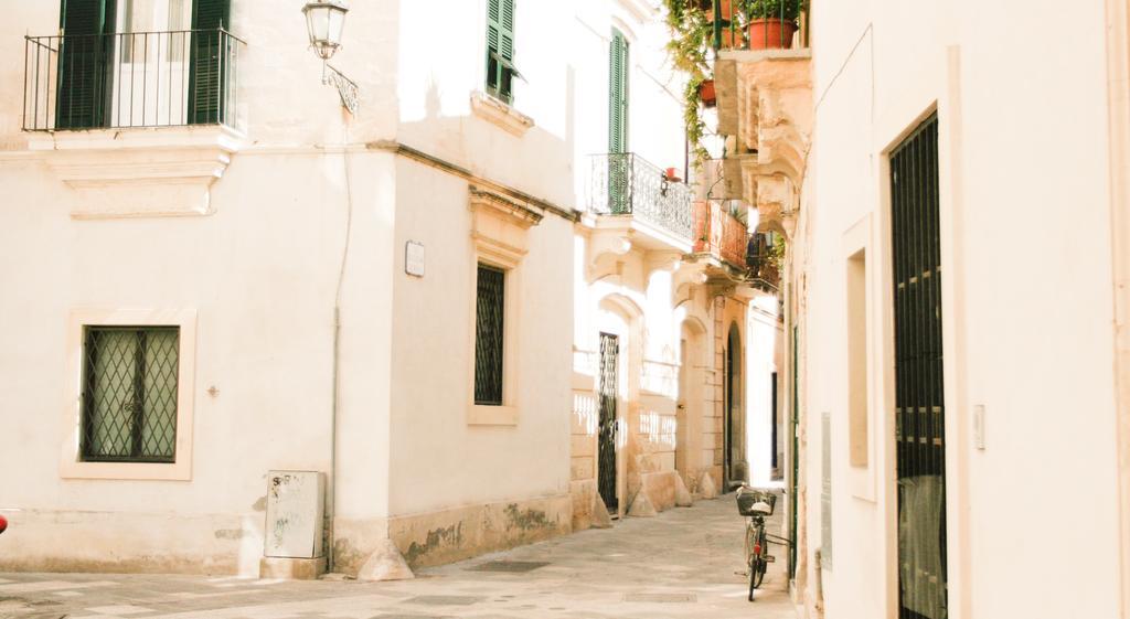Sacre Bleu Apartments Lecce Eksteriør bilde
